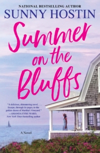 The book cover of the Summer on the Bluffs by Sunny Hostin